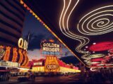 Bag kulisserne: Sådan fungerer en live dealer på casino