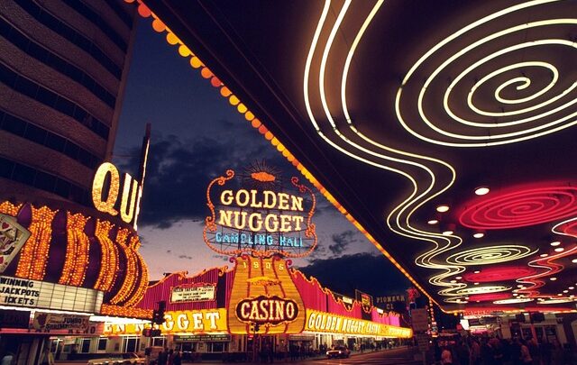 Bag kulisserne: Sådan fungerer en live dealer på casino